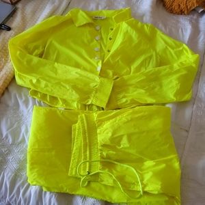 Wind breaker jogger set